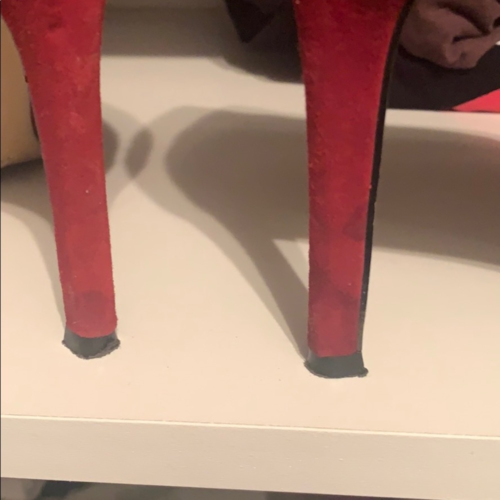 Shoes - Picture 3 of 3
